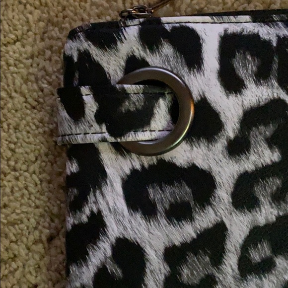 Fabulous Clutch! - Picture 4 of 4